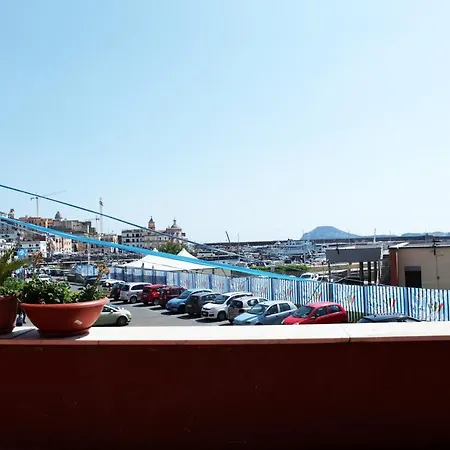 Albatros Apartment *